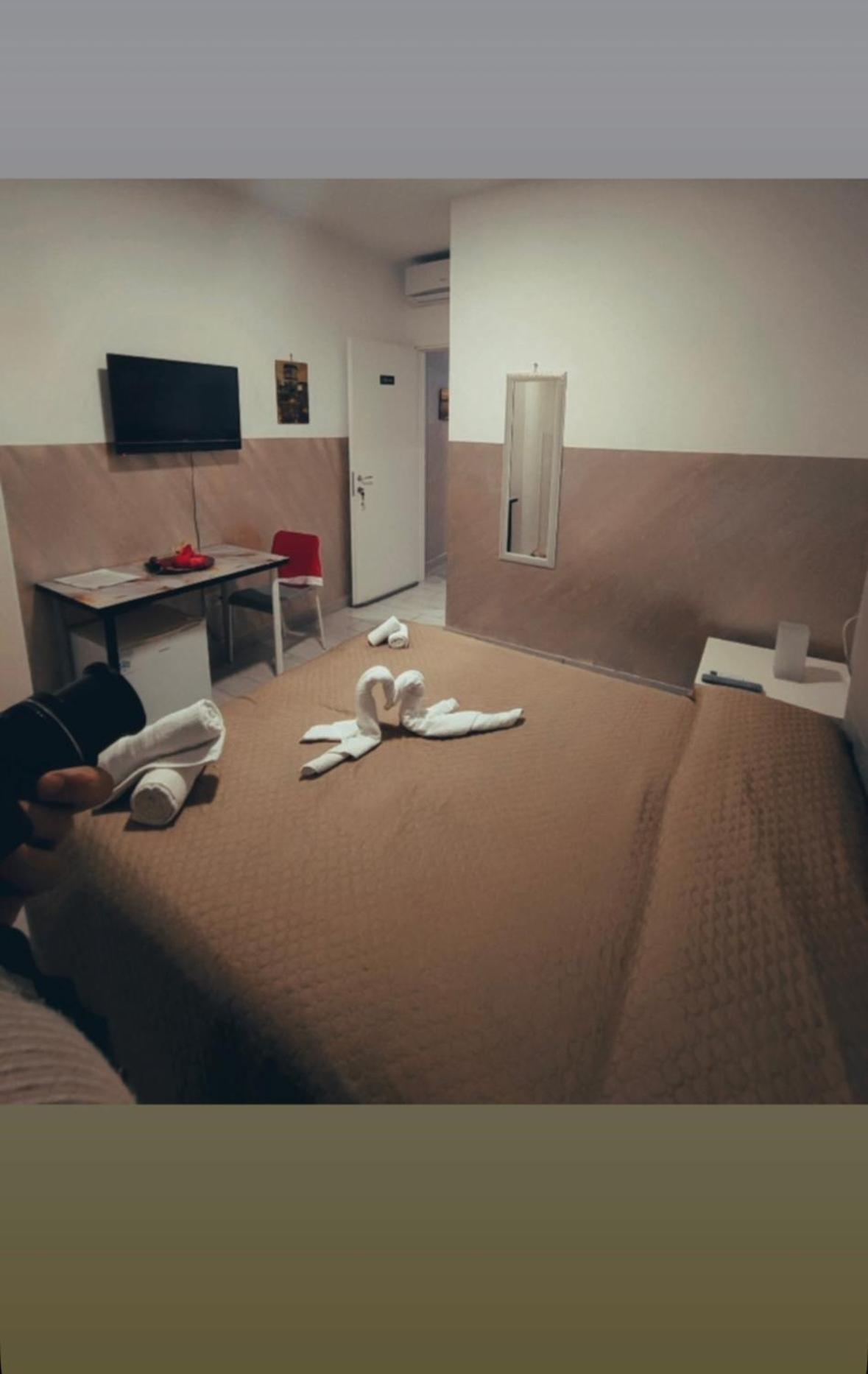 Neapolis Center Bed & Breakfast Dış mekan fotoğraf