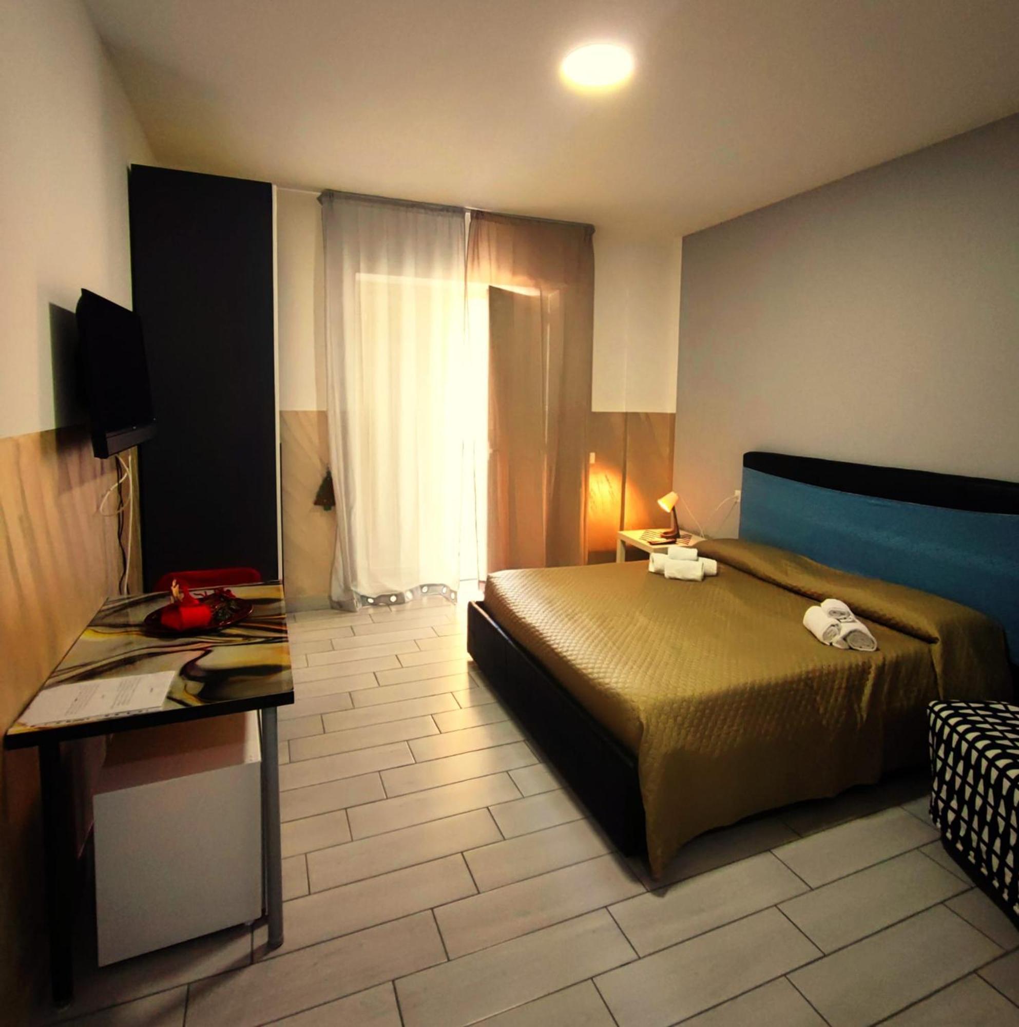 Neapolis Center Bed & Breakfast Dış mekan fotoğraf