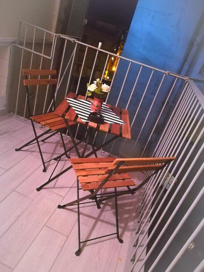 Neapolis Center Bed & Breakfast Dış mekan fotoğraf